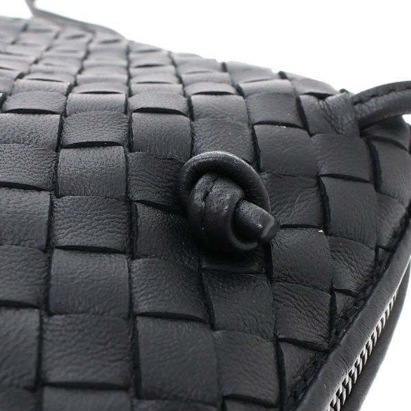 Bottega Veneta Intrecciato Wallet — view 6
