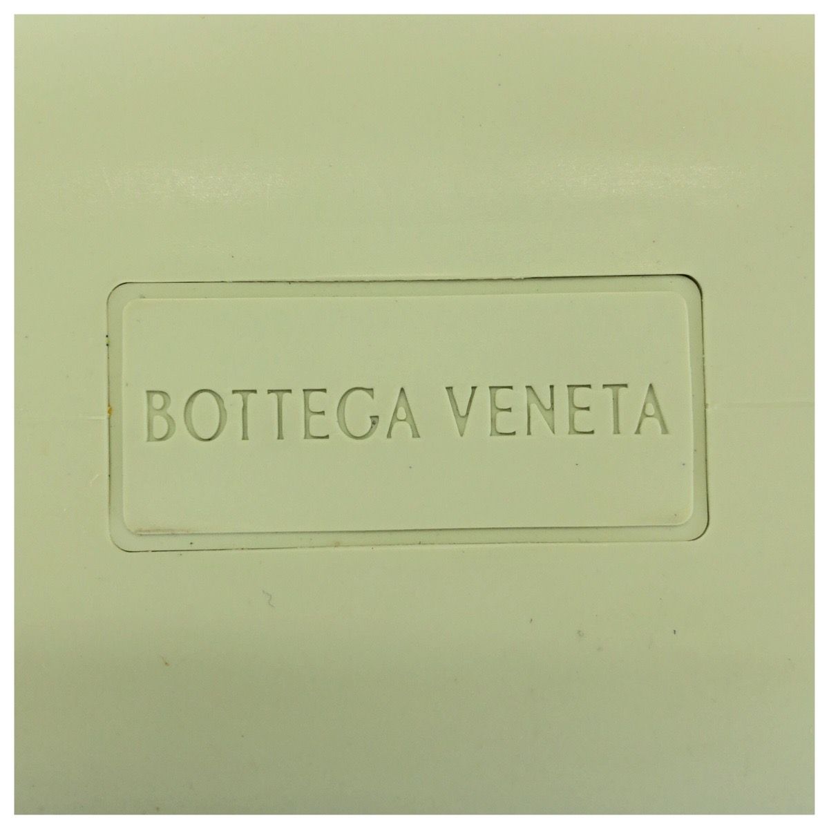 Bottega Veneta the Point Punch Shoulder Bag Green Rubber — view 4