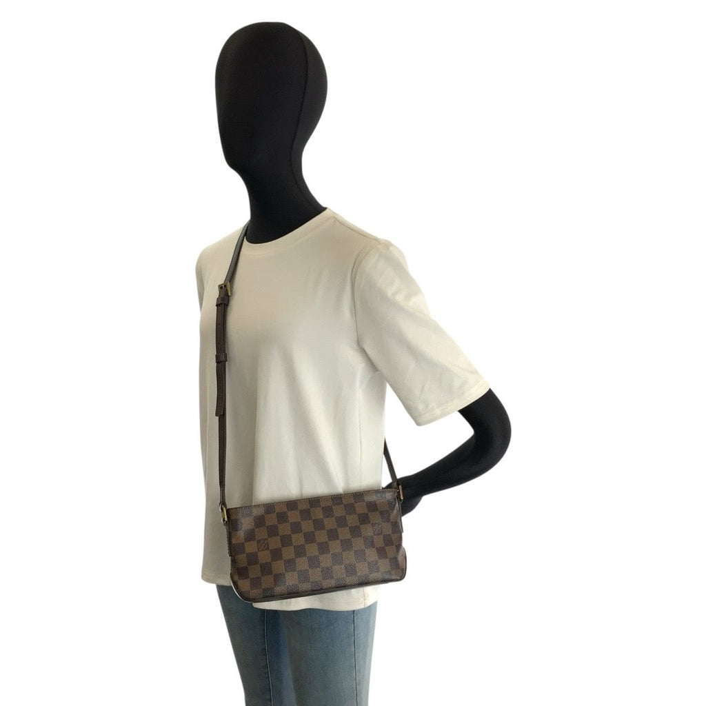 Louis Vuitton Damier Trotteur Shoulder Bag Pochette Brown Gold — view 7