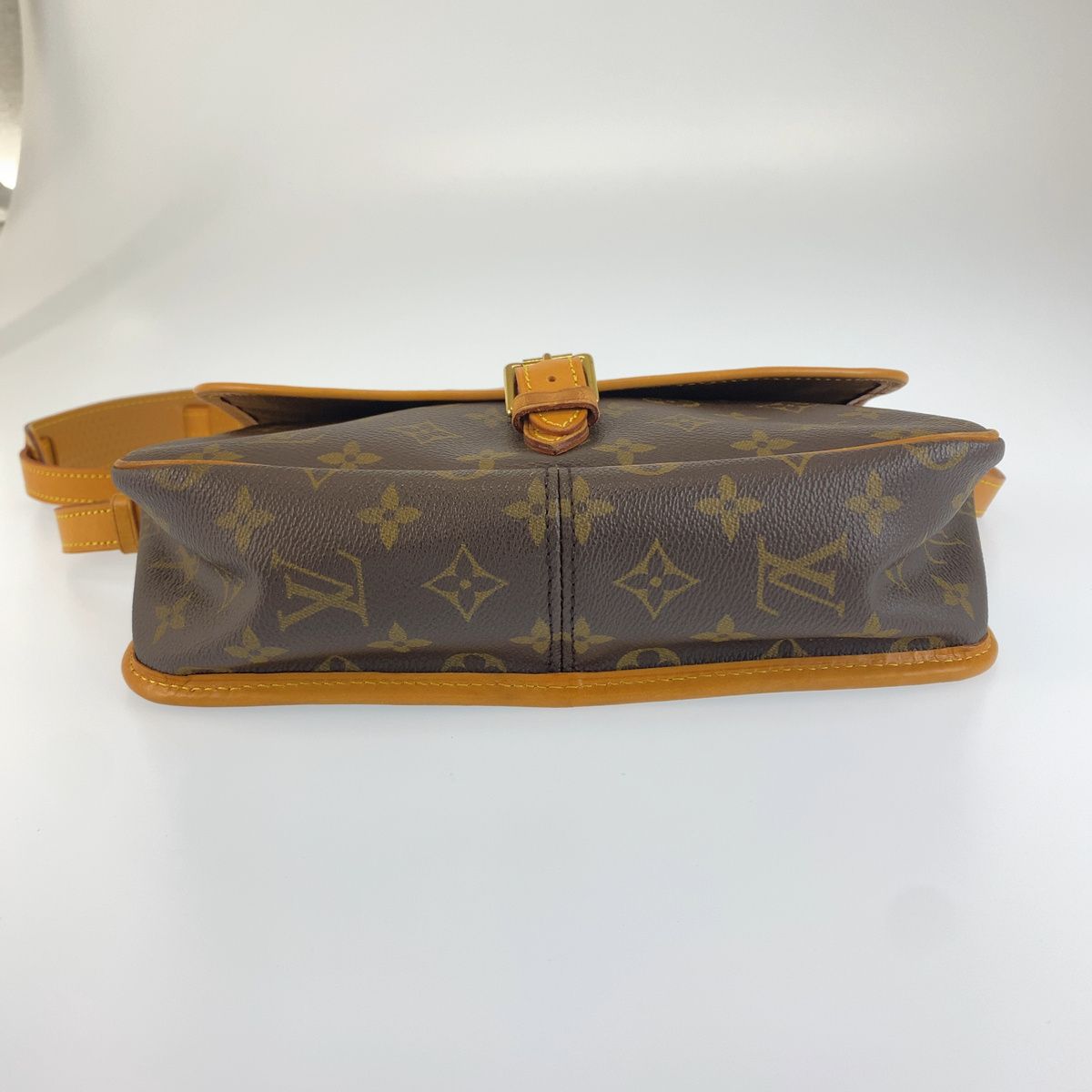 Louis Vuitton Monogram Solonge Shoulder Bag Pochette Brown Leather — view 3
