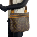 Louis Vuitton Monogram Pochette Bosphore Shoulder Bag Brown Leather — view 6