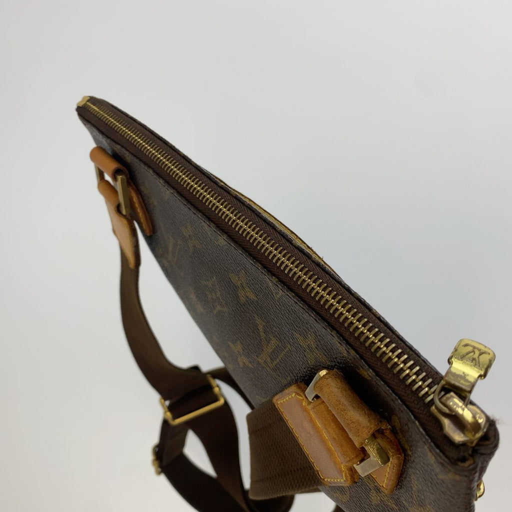 Louis Vuitton Monogram Pochette Bosphore Shoulder Bag Brown Leather — view 5