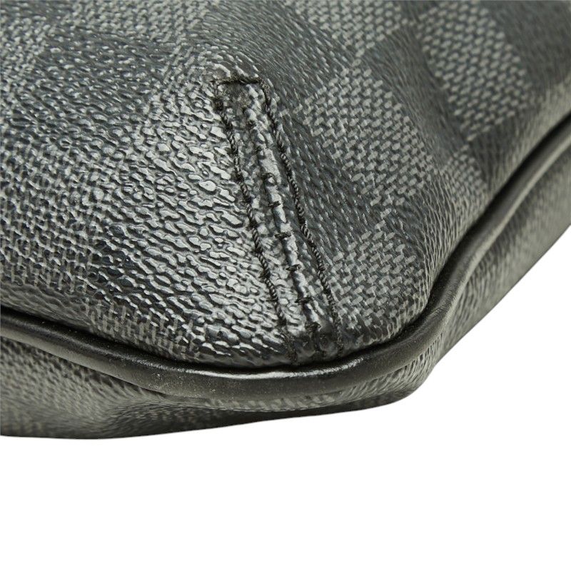 Louis Vuitton Damier Graphite Thomas Crossbody Shoulder Bag Black Leather — view 4