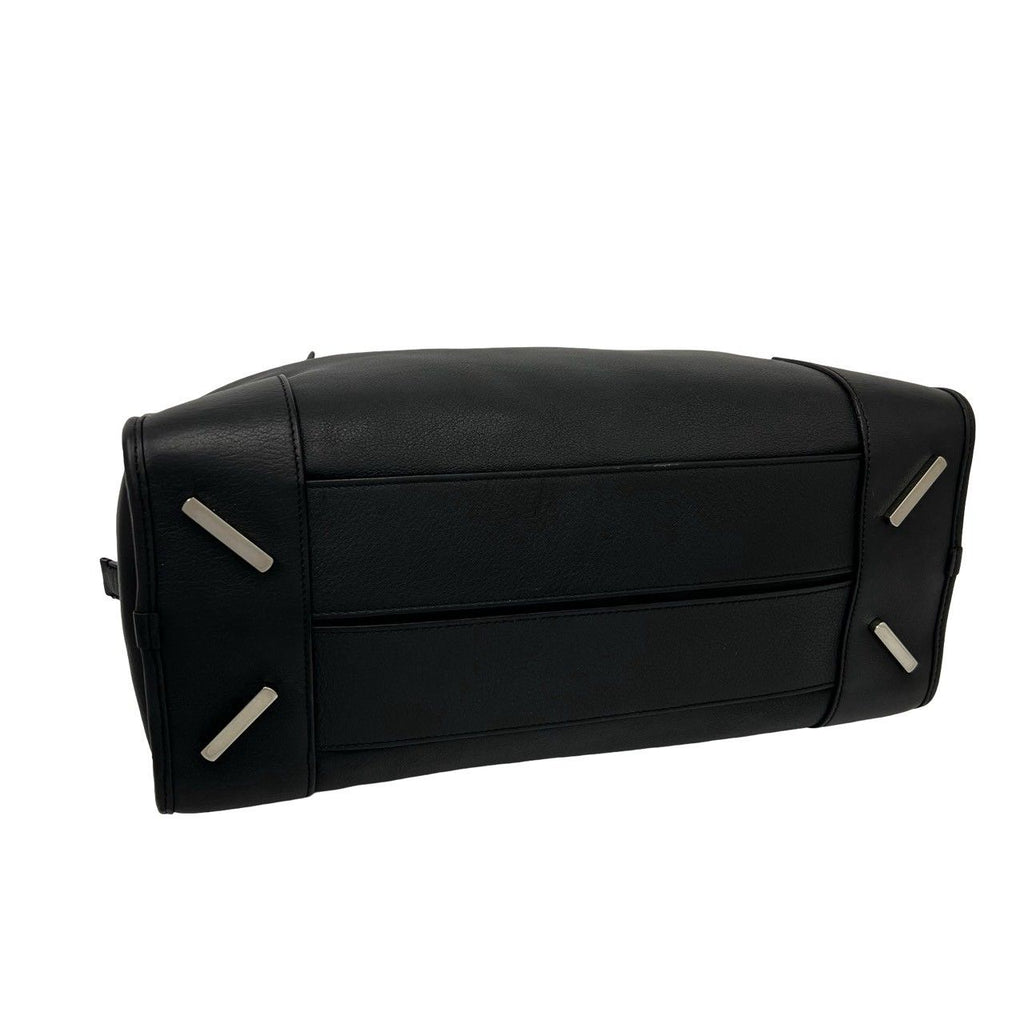 Loewe Amazona 36 Anagram Logo Stamp Leather 2-Way Shoulder Bag Black — view 7