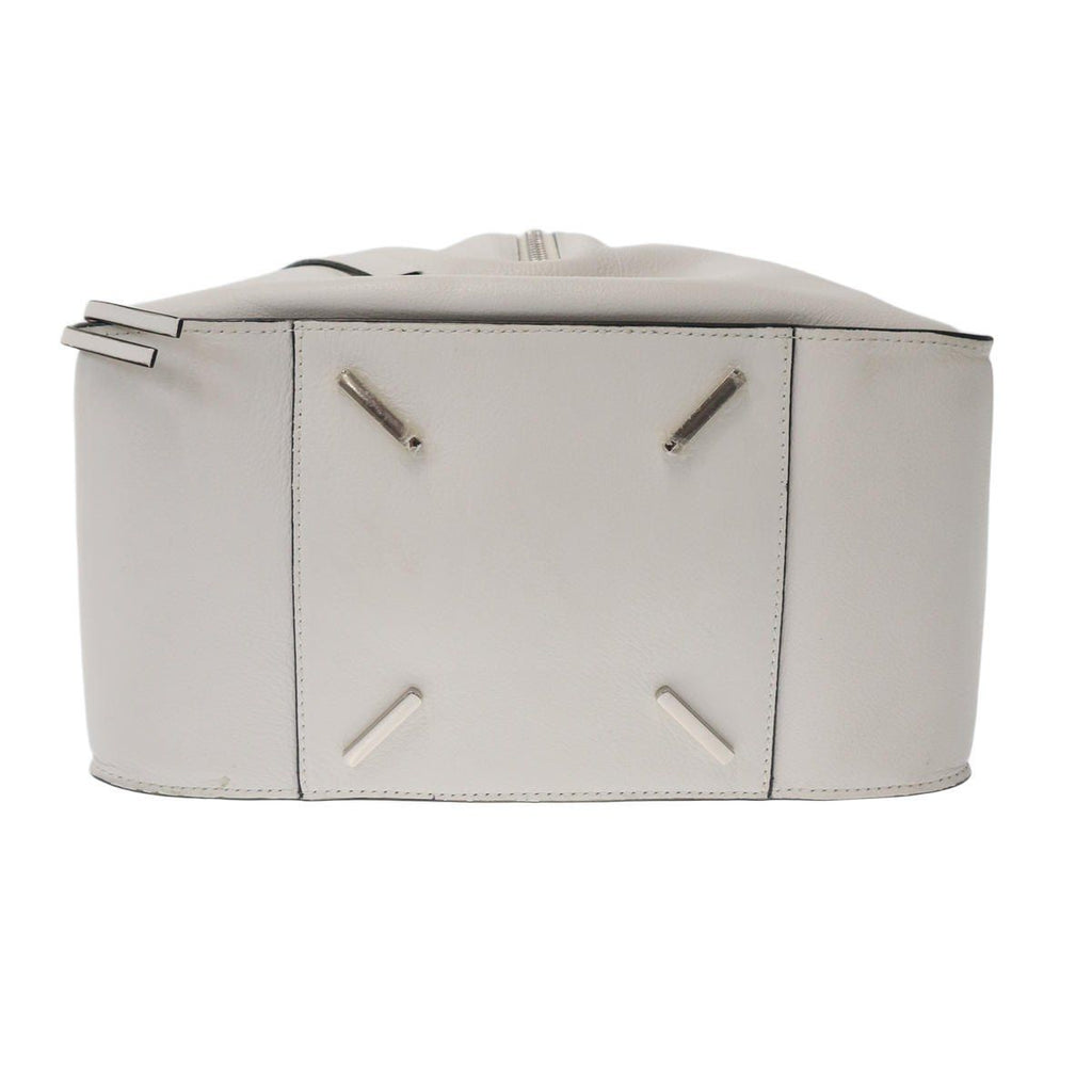 Loewe Hammpck Small Hammock Small Shoulder Bag White — view 4