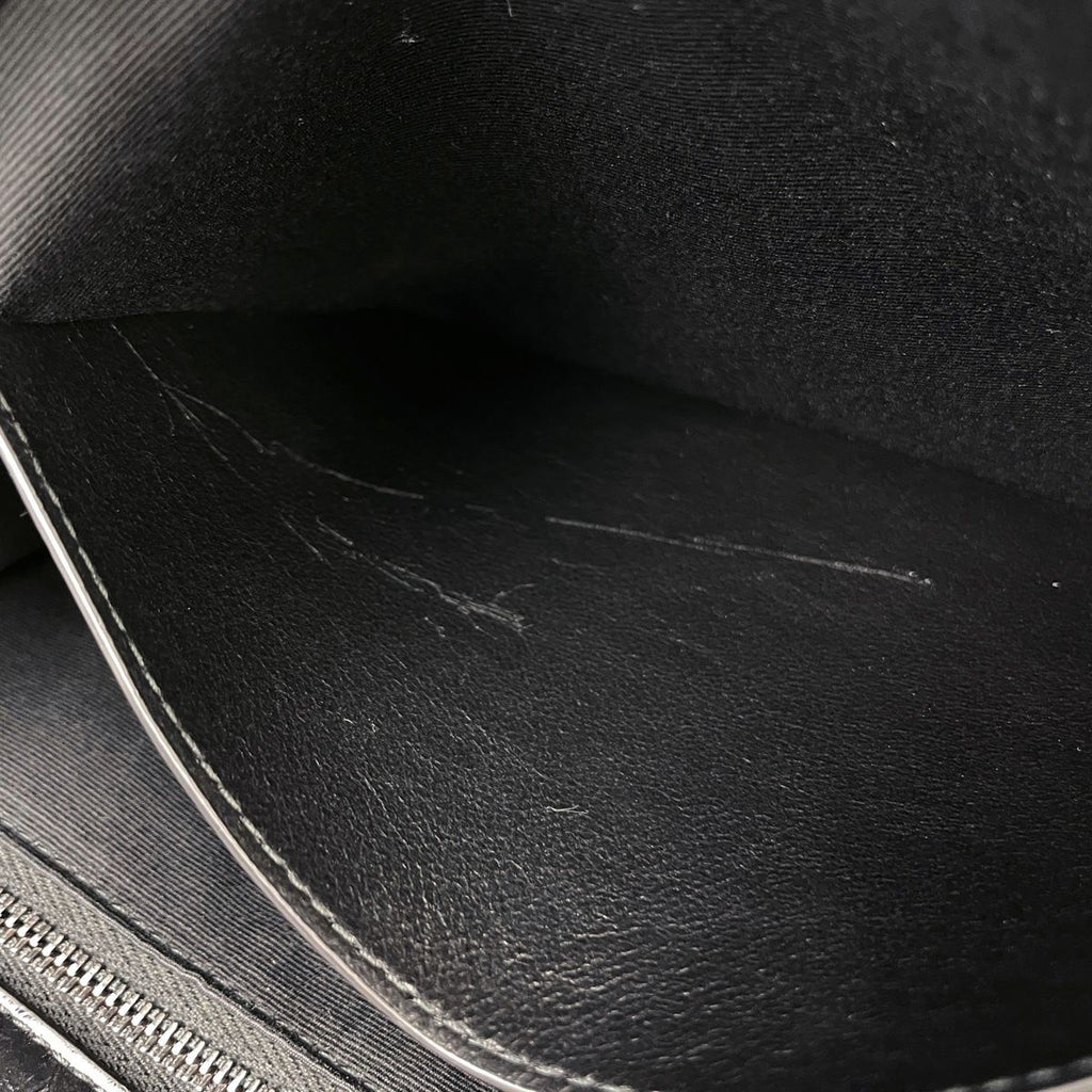 Saint Laurent Shoulder Bag Niki Medium Leather Black — view 5