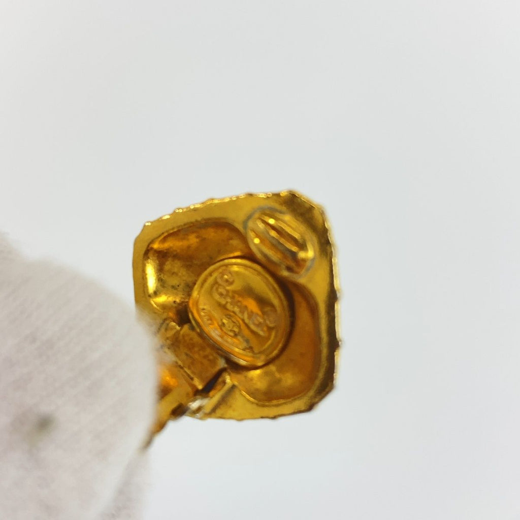 Chanel Vintage Quilted Gold Metal Earrings — view 6