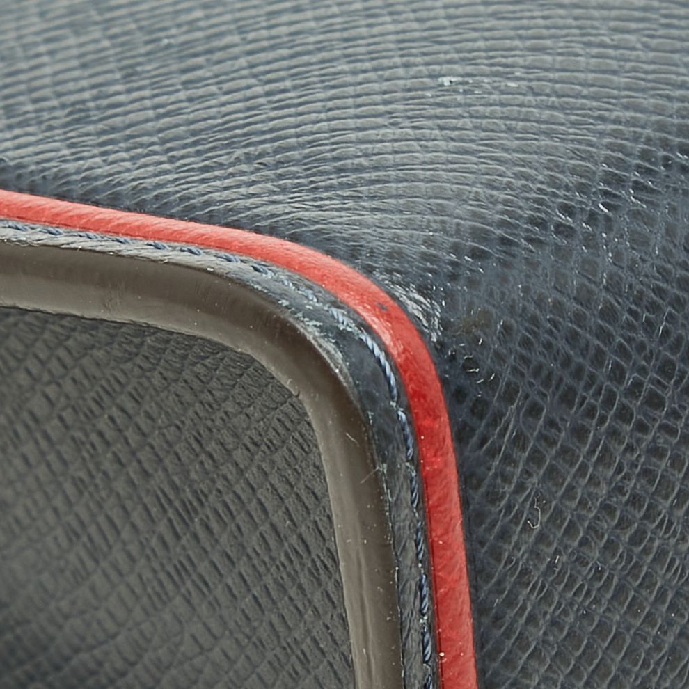 Louis Vuitton Taiga Pochette Voyage MM Clutch Navy Red Leather — view 5