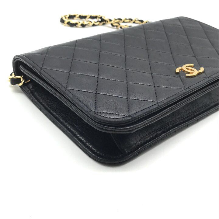 Chanel CC Logo Quilted Push Lock Leather Chain Shoulder Bag Black — view 4