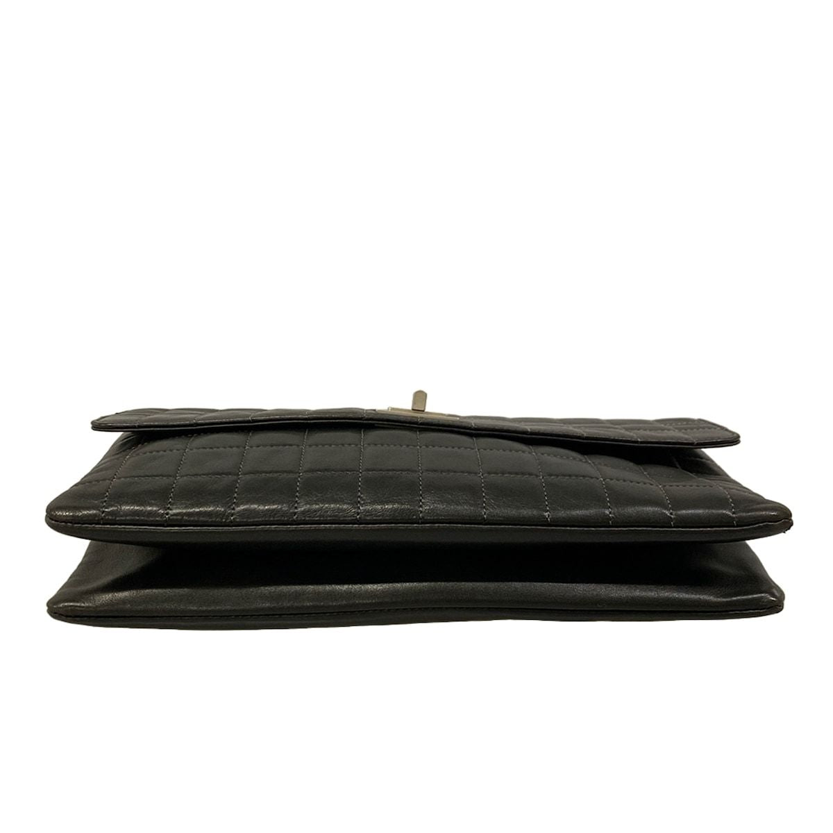 Chanel Shoulder Bag Choco Bar 2.55 Black Chain Vintage Silver Lambskin — view 5