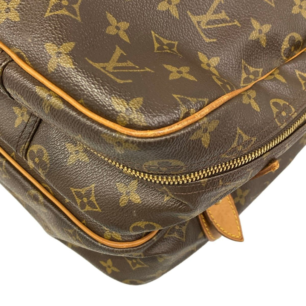 Louis Vuitton Boston Bag Monogram Sac Chasse — view 6