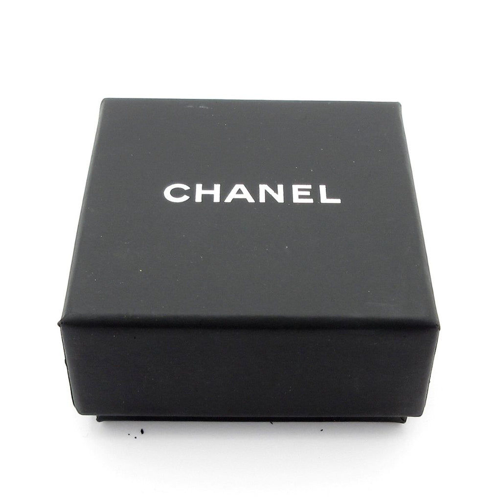 Chanel Brooch Gold CC Logo — view 4