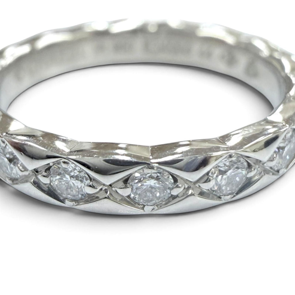 Chanel Diamond Coco Crush Ring of Platinum — view 5