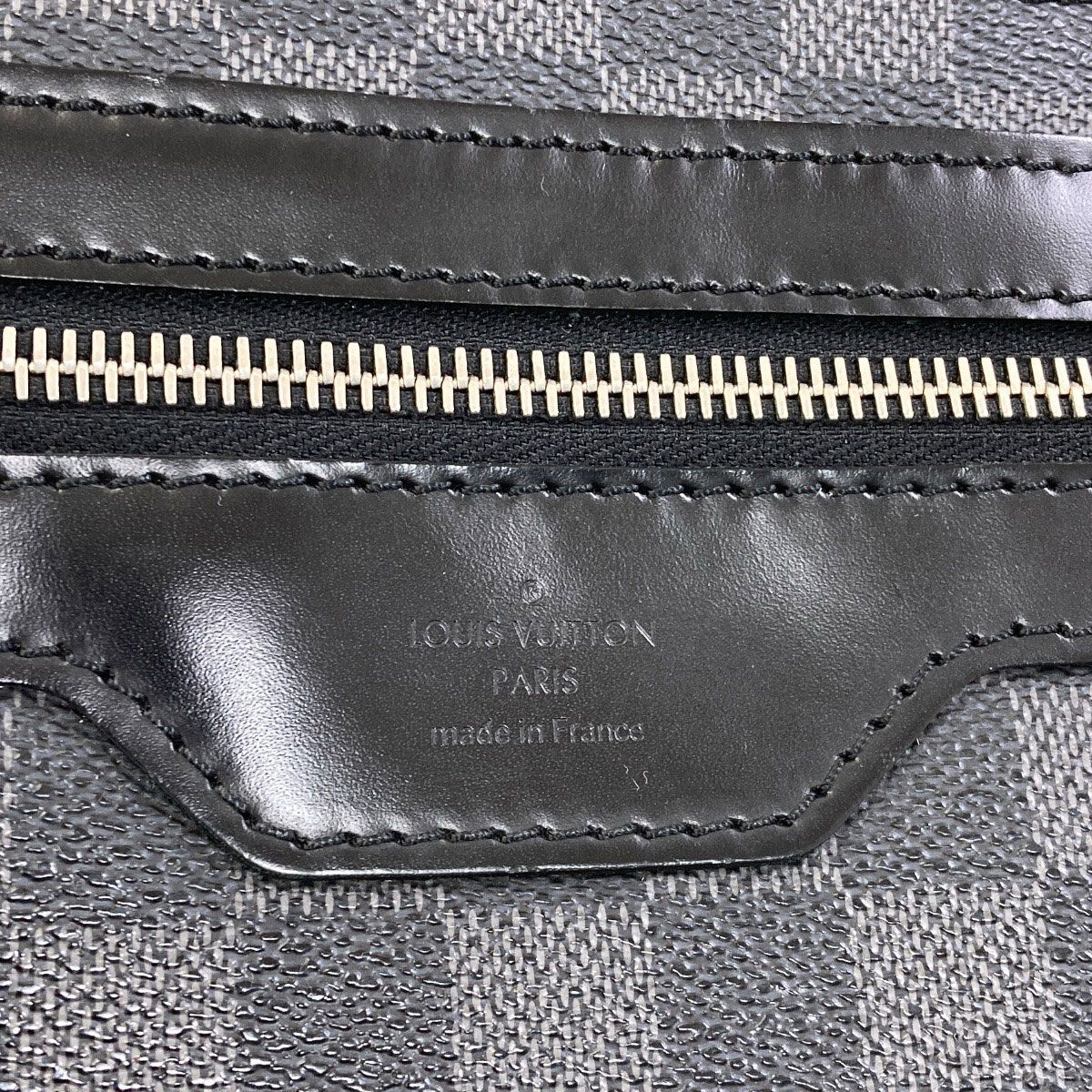 Louis Vuitton Daniel GM Shoulder Bag Damier Canvas — view 6