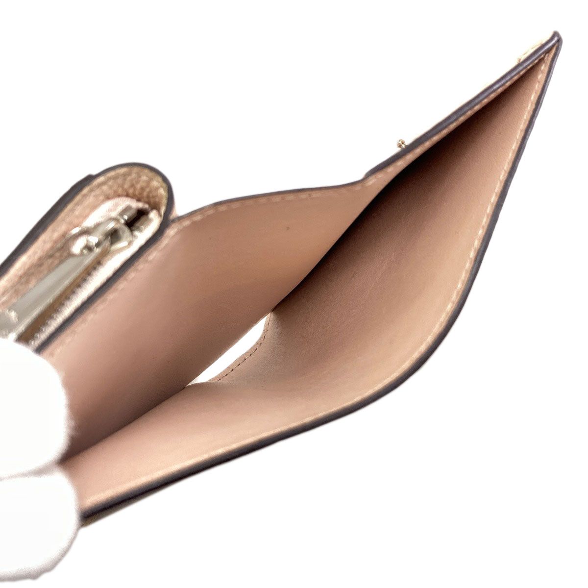 Louis Vuitton Portefeuille Clair Bifold Wallet Mahina Leather — view 5