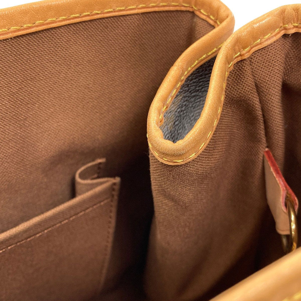 Louis Vuitton Batignolles Horizon Tote Bag Monogram Canvas — view 8