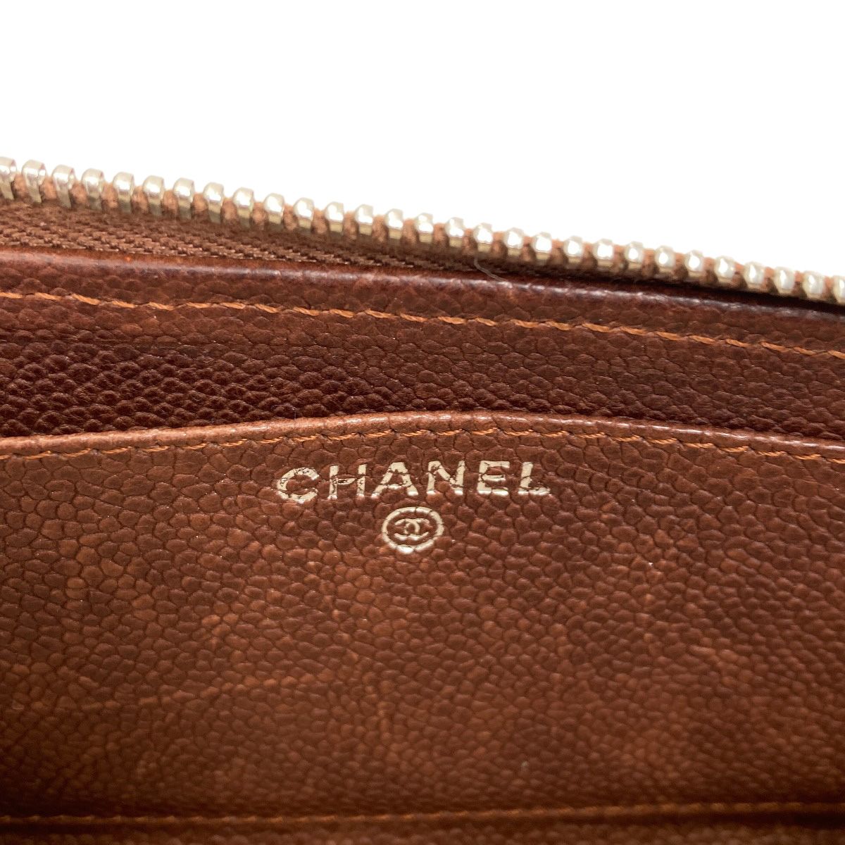 Chanel CC Logo Silver Card Case Caviar Leather — view 5