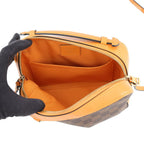 Louis Vuitton Shoulder Pouch Damier Ebene Santa Monica — view 5