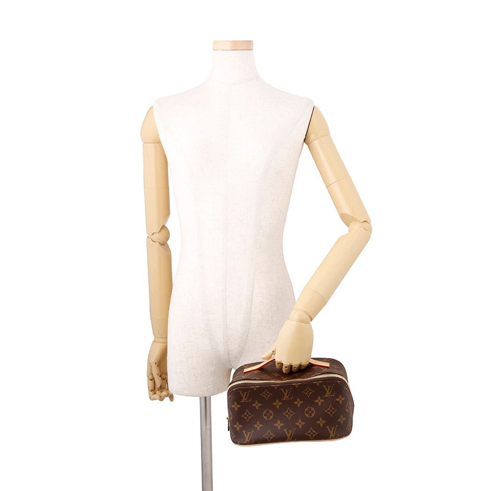 Louis Vuitton Pouch Monogram Toiletries Case — view 4