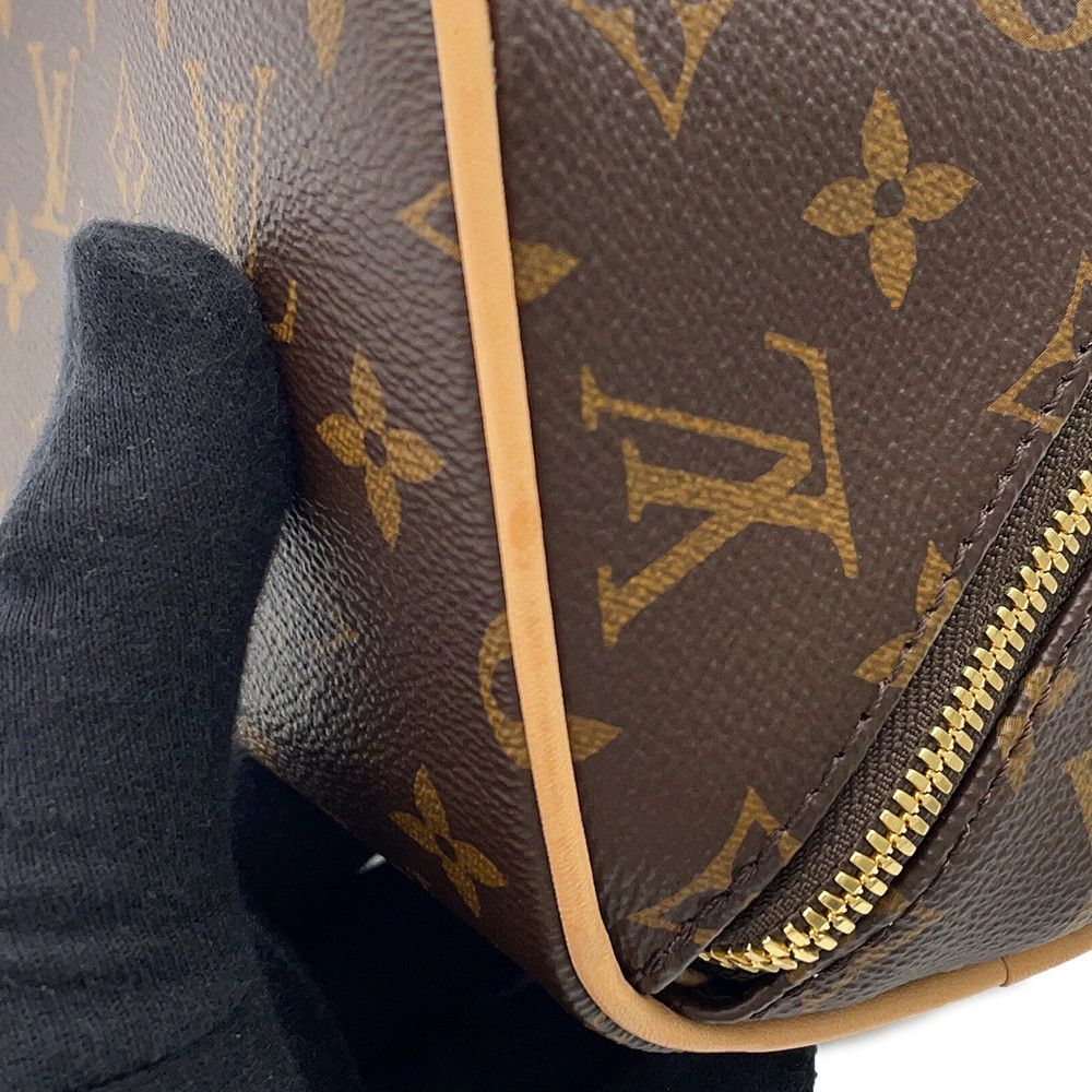 Louis Vuitton Pouch Monogram Toiletries Case — view 8