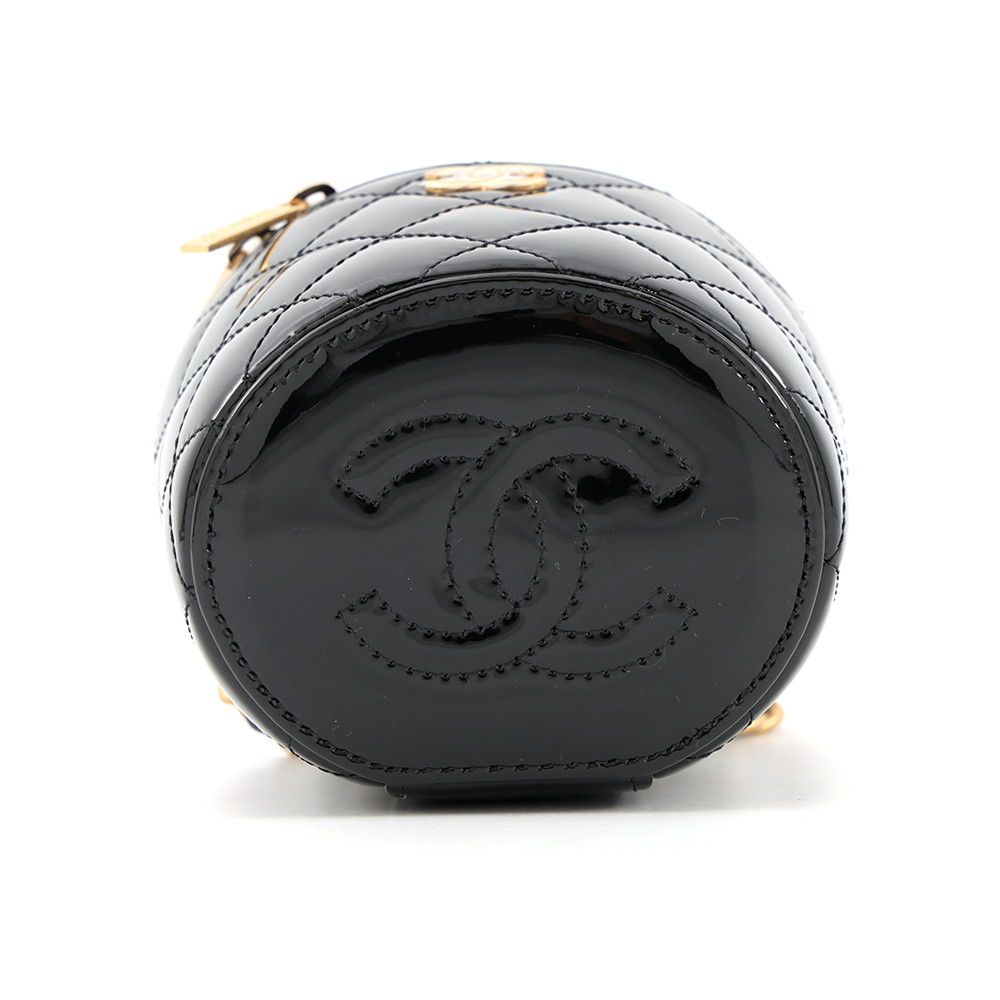 Chanel Chain Shoulder Bag Quilted CC Logo Vanity Patent Black — view 3