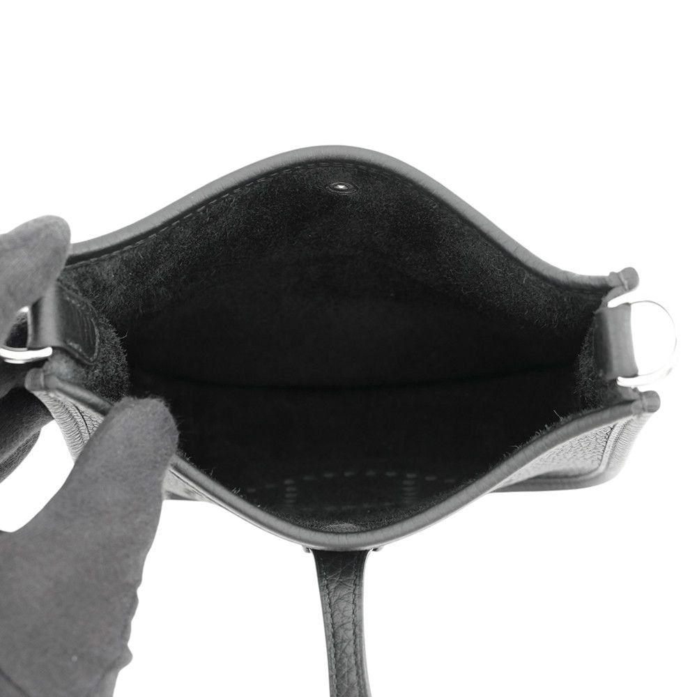 Hermes Shoulder Bag Evelyne TPM 1 Amazone Black Silver Taurillon Clemence — view 4
