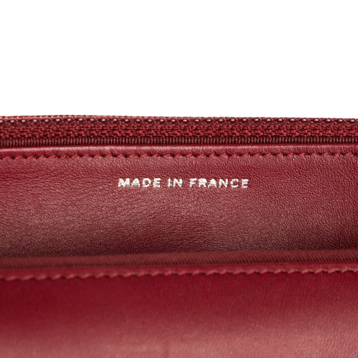 Chanel Double Stitch Hampton Wallet on Chain Burgundy Quilted Lambskin Leather — view 2
