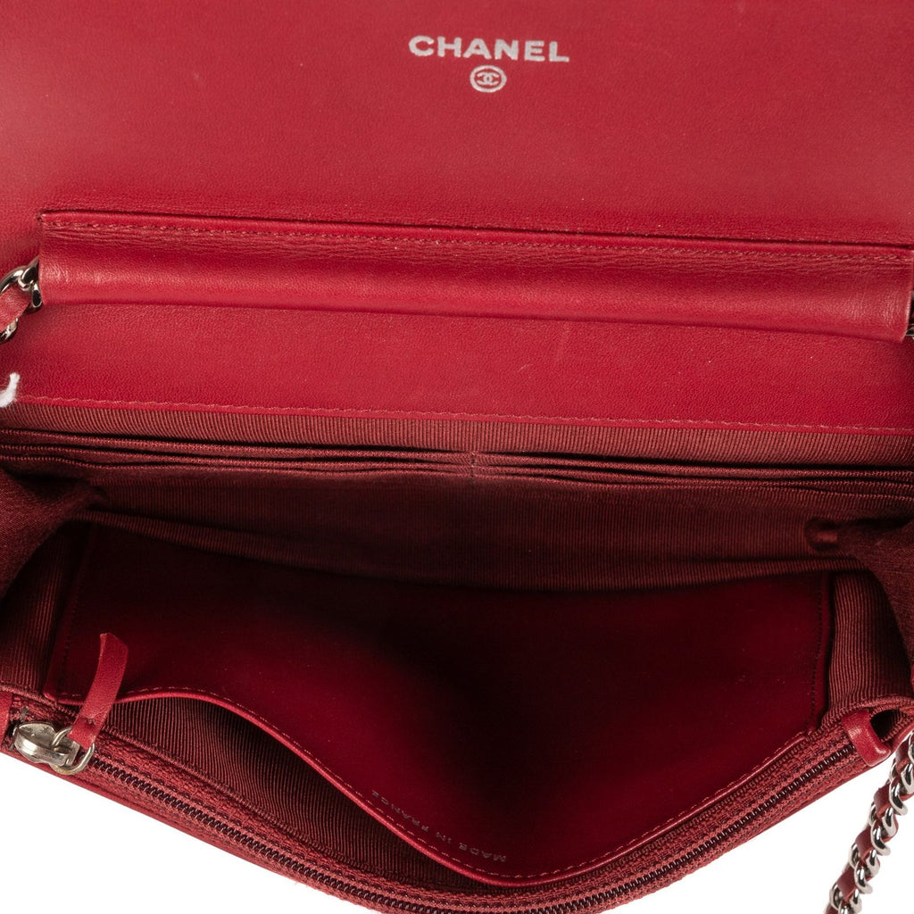 Chanel Double Stitch Hampton Wallet on Chain Burgundy Quilted Lambskin Leather