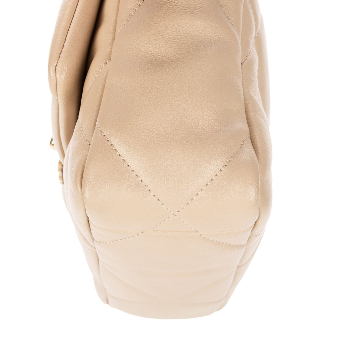 Chanel Classic 19 Flap Bag Beige Quilted Lambskin Leather — view 7
