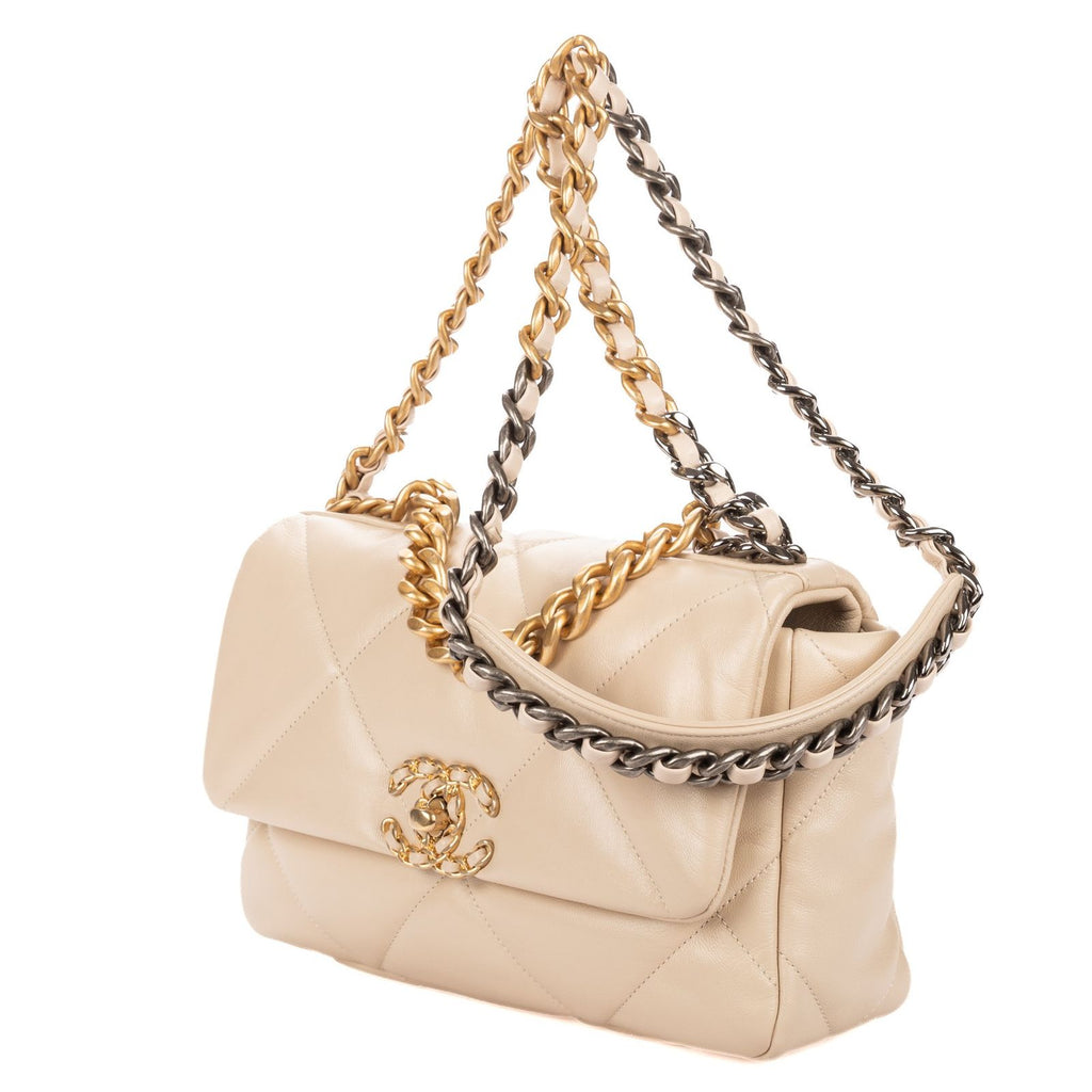 Chanel Classic 19 Flap Bag Beige Quilted Lambskin Leather — view 2