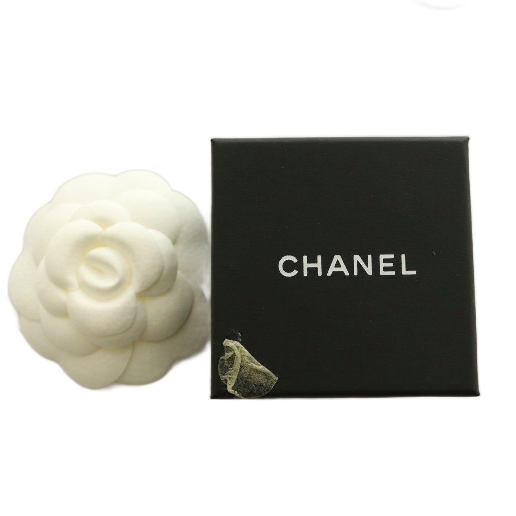 Chanel CC Logo Square Earrings Bicolor Yellow Gold Colored Pink — view 7