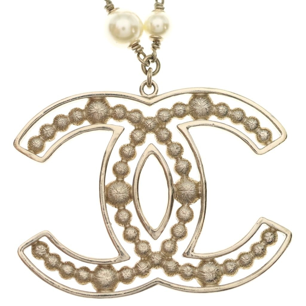 Chanel CC Logo Rhinestone Pearl Pendant Chain Gold — view 3