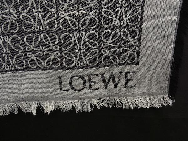 Loewe Anagram Wool 60% Silk 40% Shawl Gray Scarf — view 4