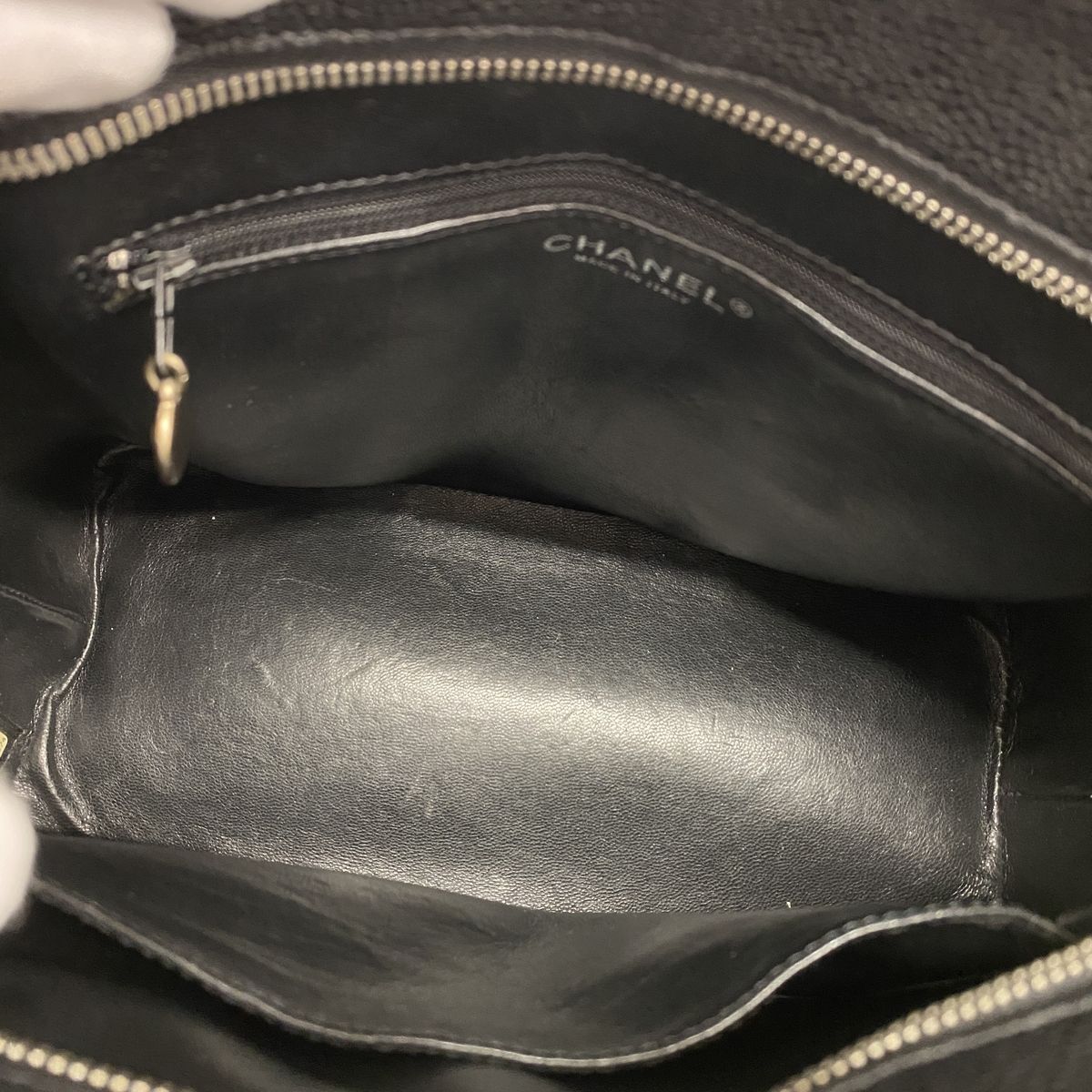 Chanel Tote Bag Reissue Caviar Leather Black Silver — view 4