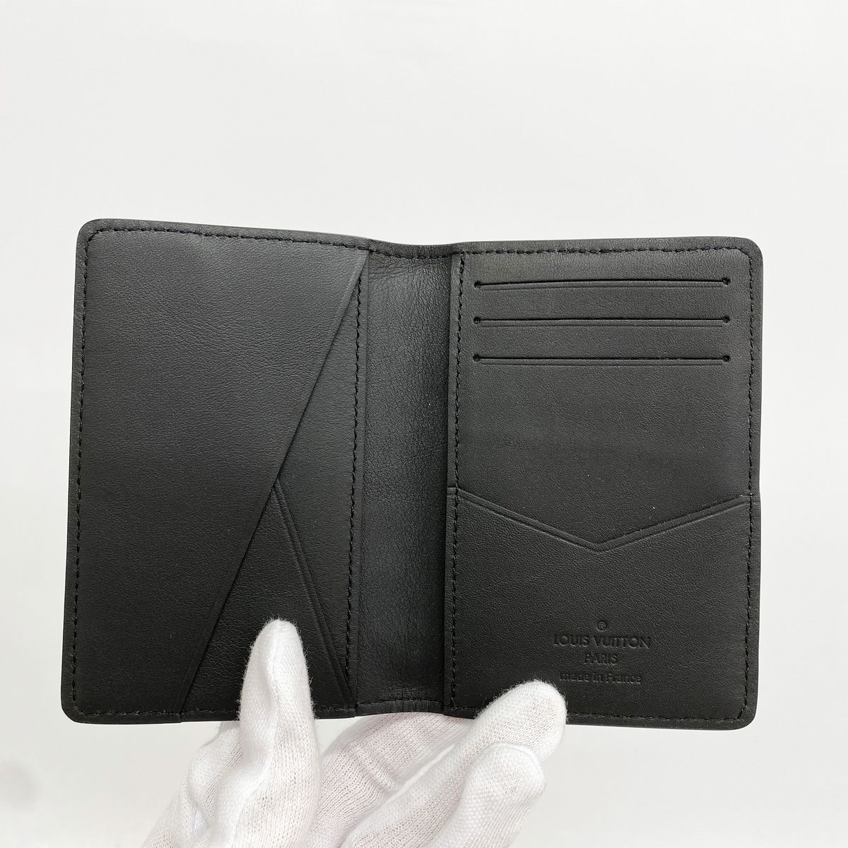 Louis Vuitton Card Case Monogram Shadow Pocket Organizer Black — view 3