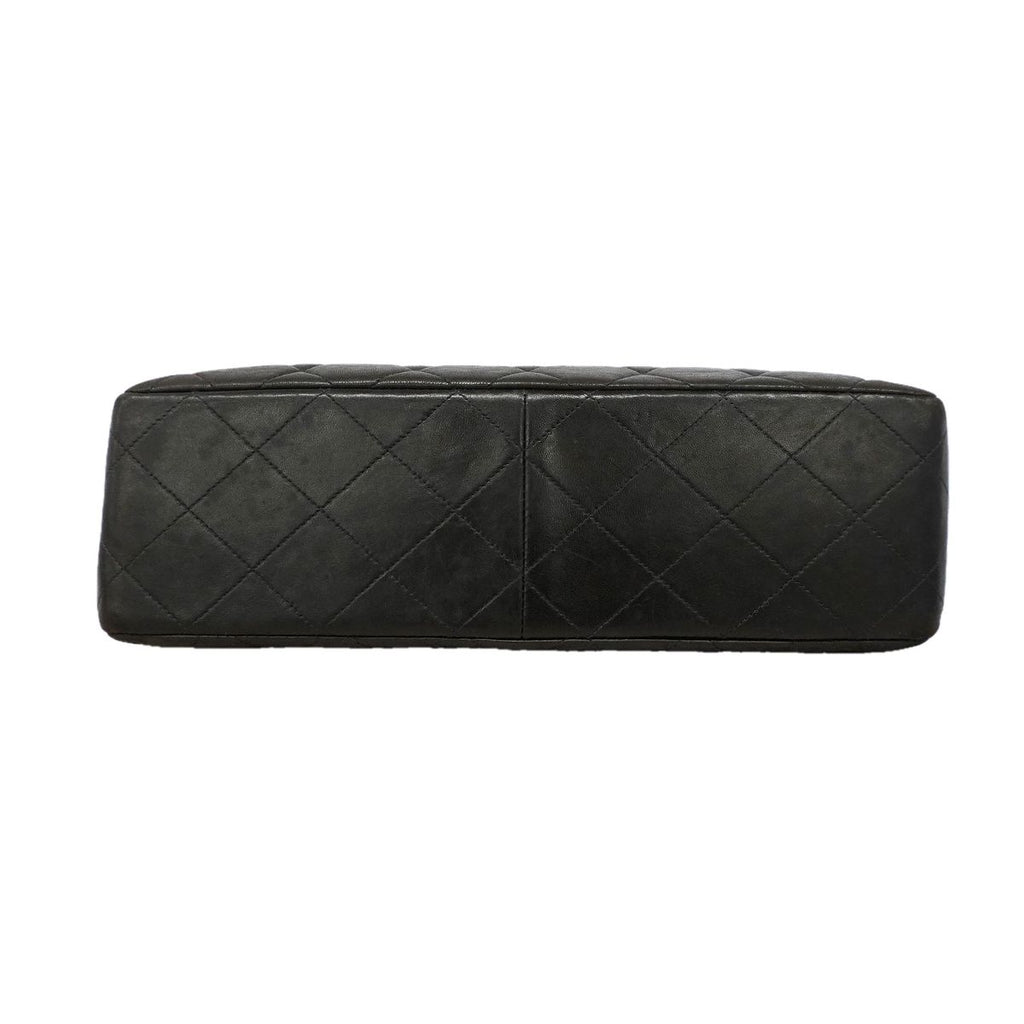 Chanel Shoulder Bag Quilted Face Lambskin Black Gold — view 3