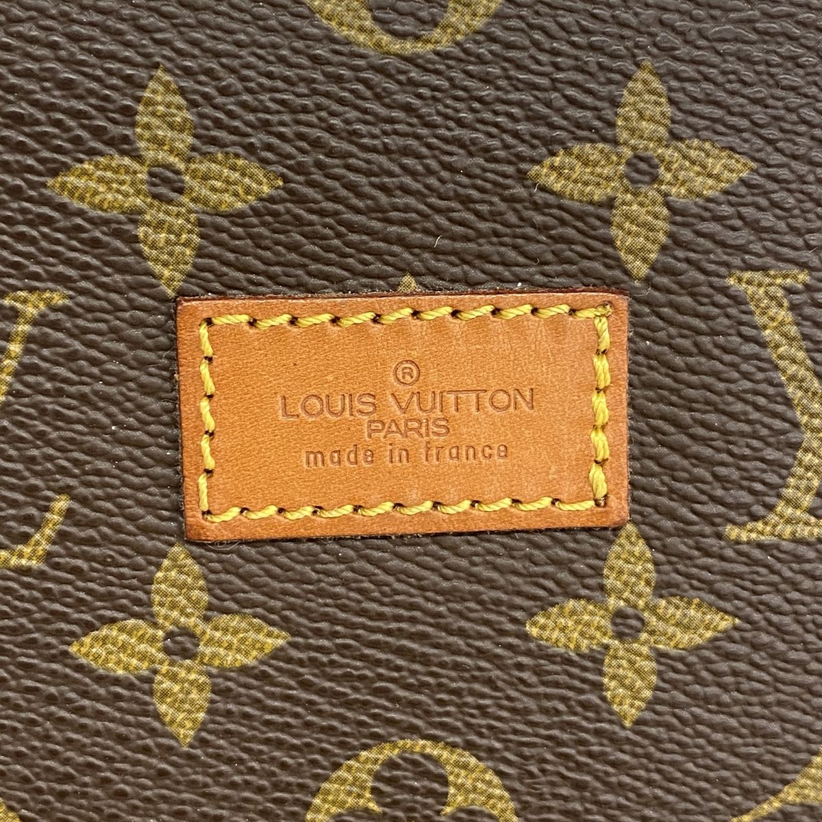 Louis Vuitton Shoulder Bag Monogram Saumur 35 Brown — view 5