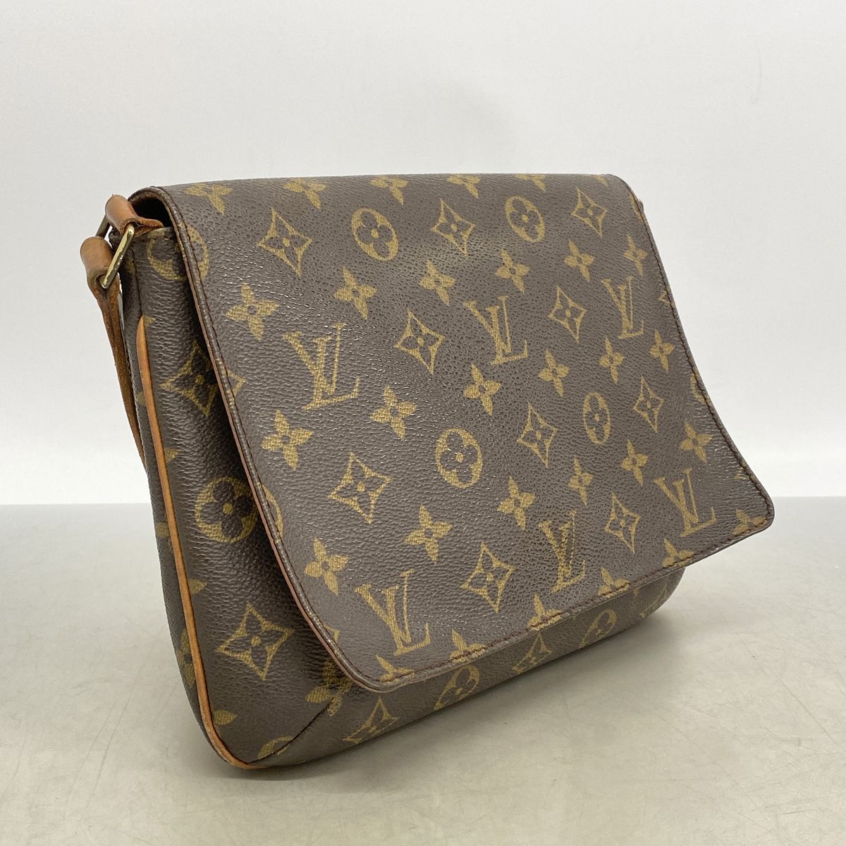 Louis Vuitton Shoulder Bag Monogram Musette Tango Short Strap Brown — view 2