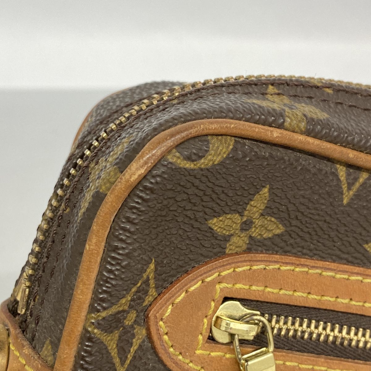 Louis Vuitton Clutch Monogram Marly Dragonne GM Brown — view 7