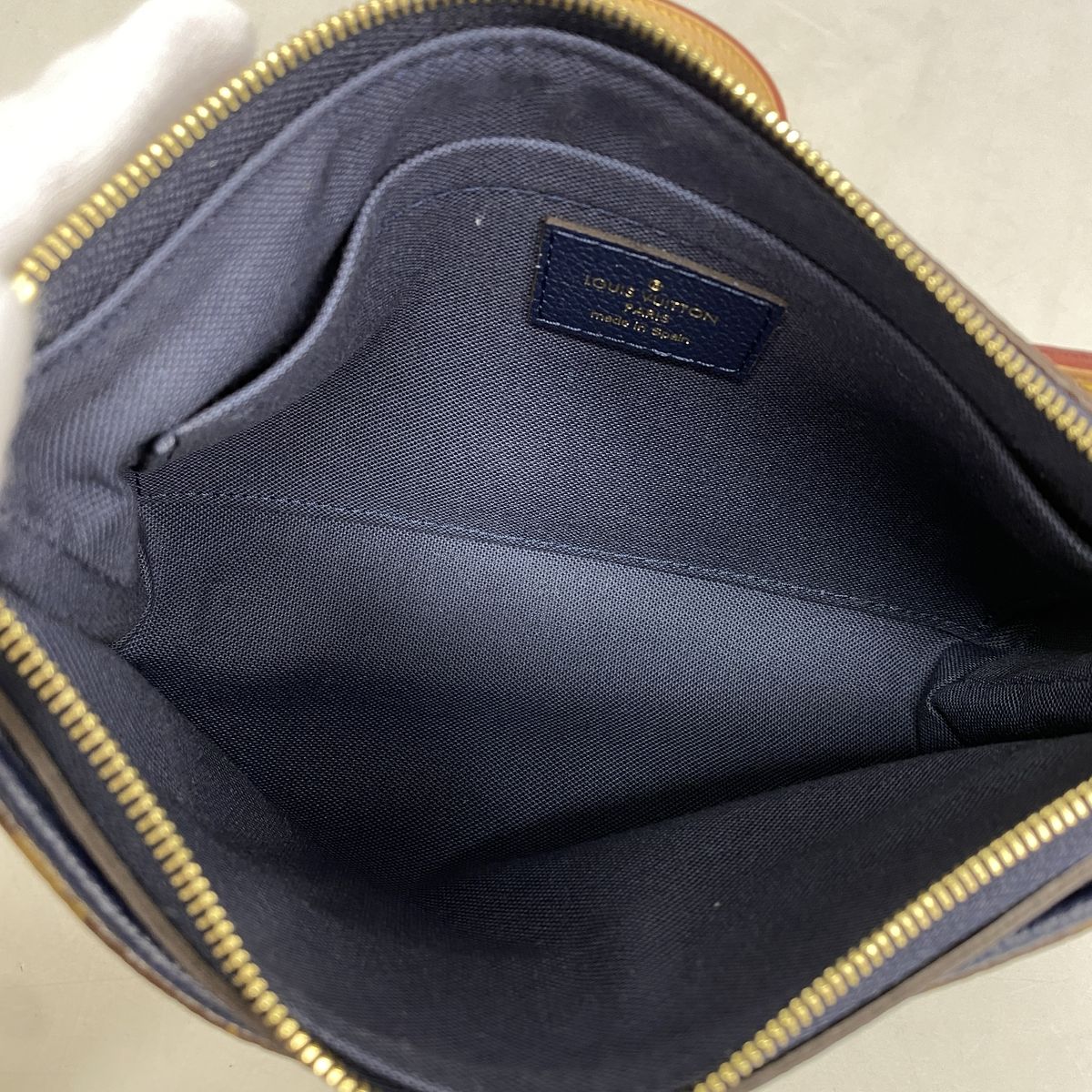 Louis Vuitton Shoulder Bag Monogram Pallas Clutch Blue Marine — view 4
