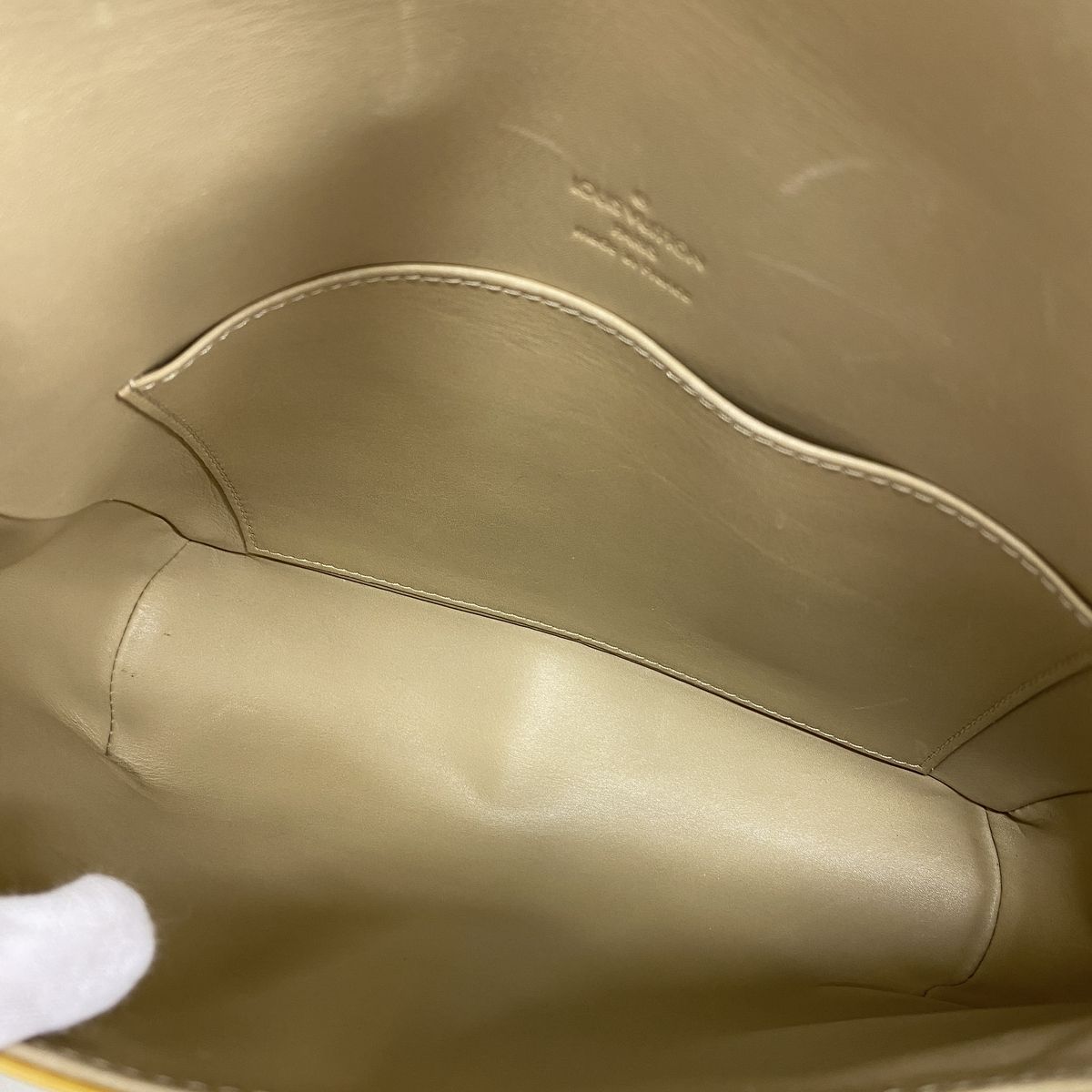 Louis Vuitton Shoulder Bag Vernis Thompson Street Beige — view 4