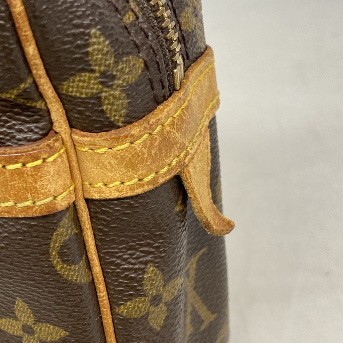 Louis Vuitton Clutch Monogram Compiegne 23 Brown — view 8