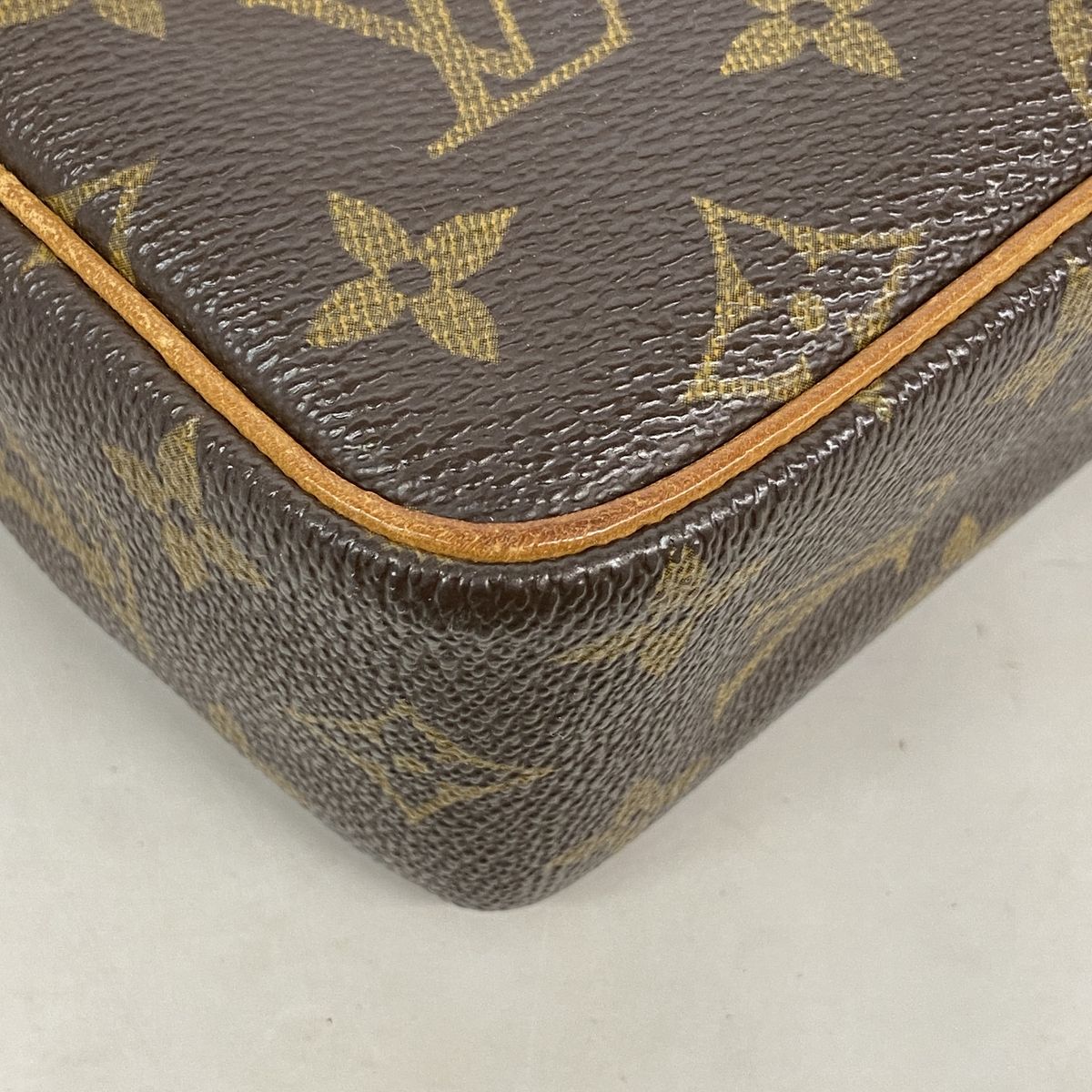 Louis Vuitton Clutch Monogram Compiegne 23 Brown — view 6