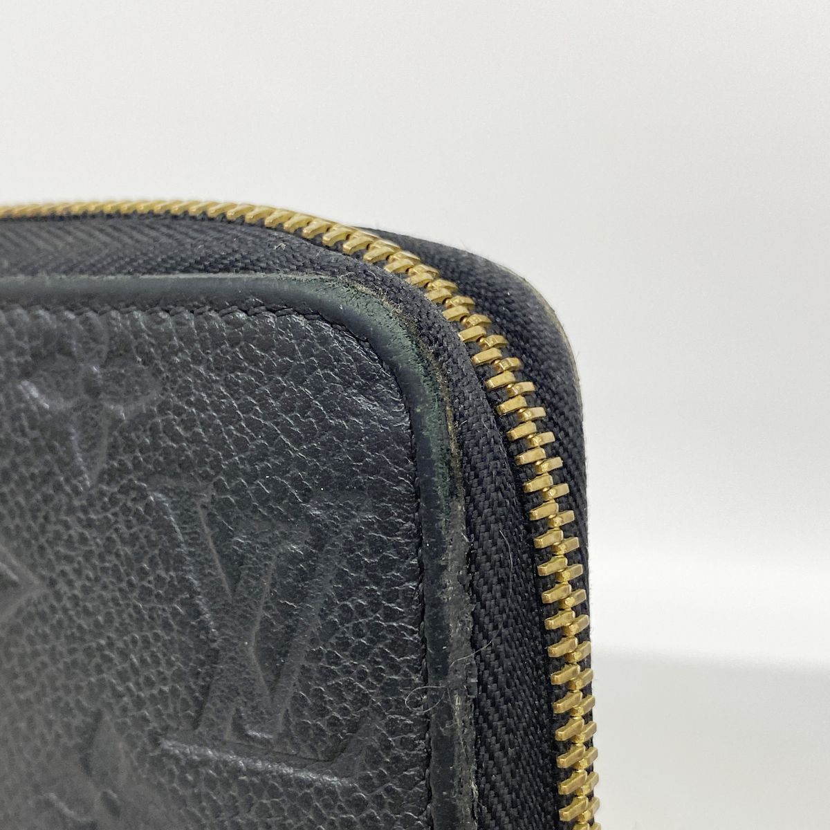 Louis Vuitton Wallet Monogram Empreinte Zippy Noir — view 6
