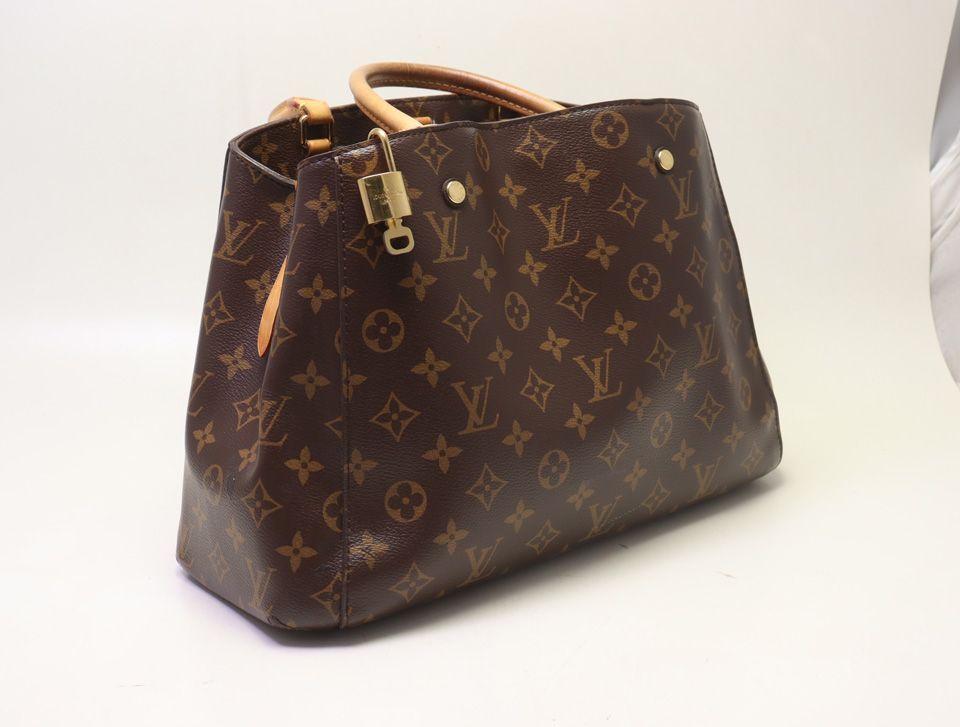 Louis Vuitton Montaigne MM Monogram Handbag — view 4
