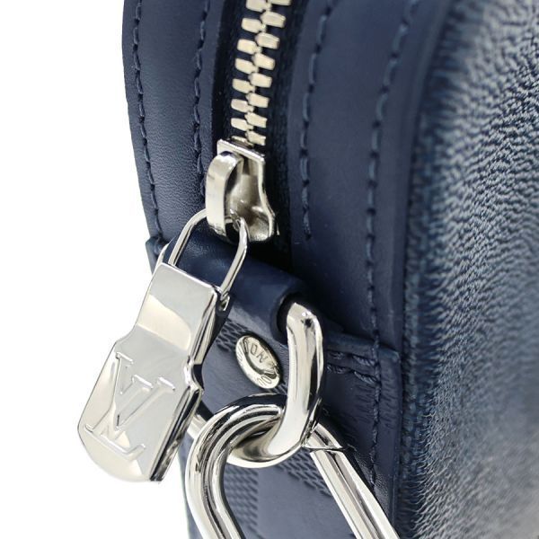 Louis Vuitton Damier Squared Trio Messenger — view 6