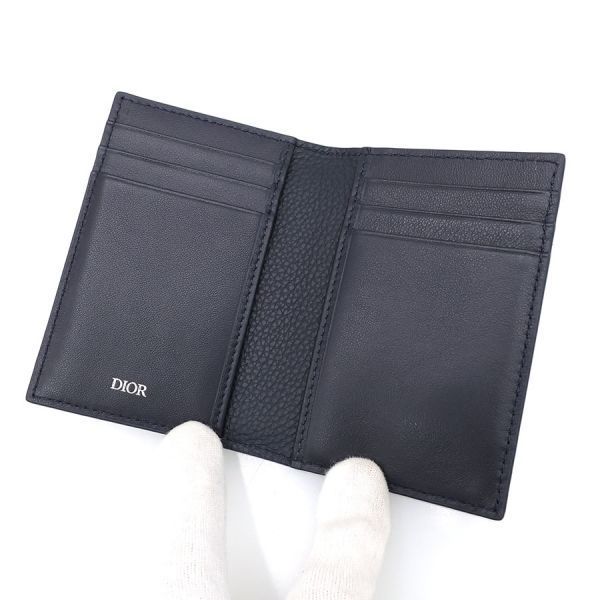 Dior CD Icon Bifold Card Case — view 3