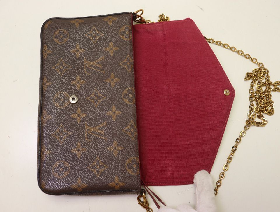 Louis Vuitton Pochette Felicie Monogram Chain Wallet Shoulder Bag — view 4