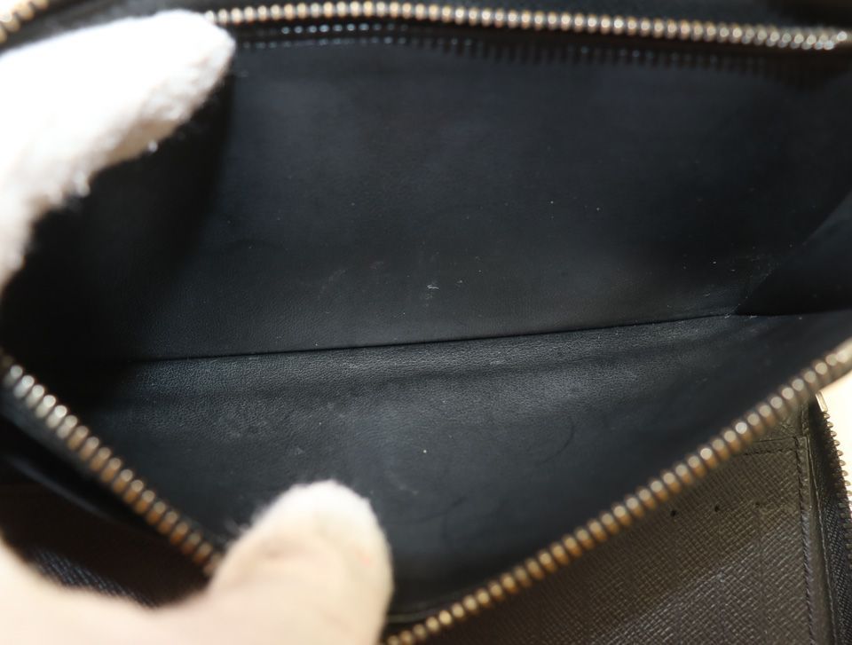Louis Vuitton Zippy Wallet Vertical Monogram Eclipse Zip Around — view 7