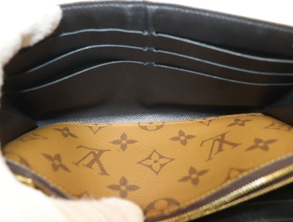 Louis Vuitton Portefeuille Sarah Monogram Reverse Bifold Wallet — view 6